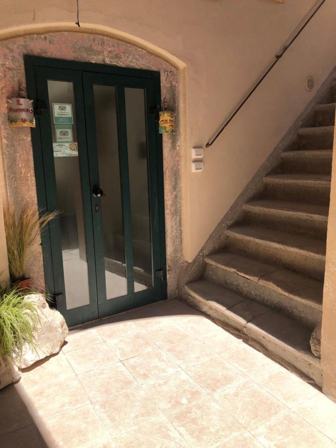 Il Minotauro B&B A 5 Minuti Da Popoli Vittorito Exterior photo